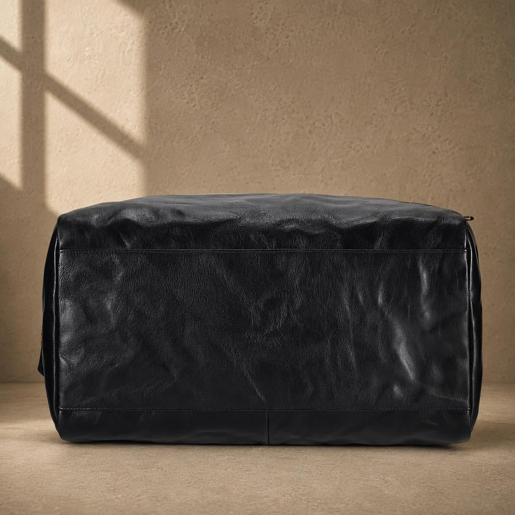 The Metro Black Leather Shoulder Bag