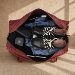 Burgundy leather large weekender bag, packed travel capacity